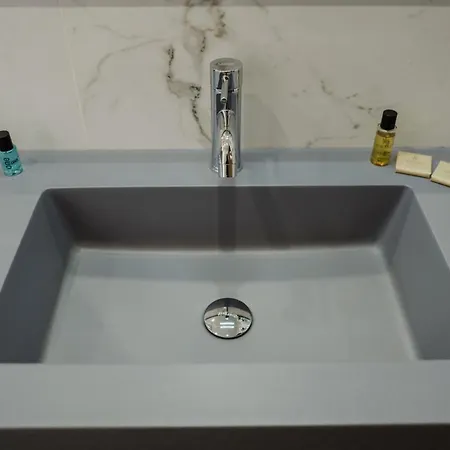 Miryam House E Relax 4*