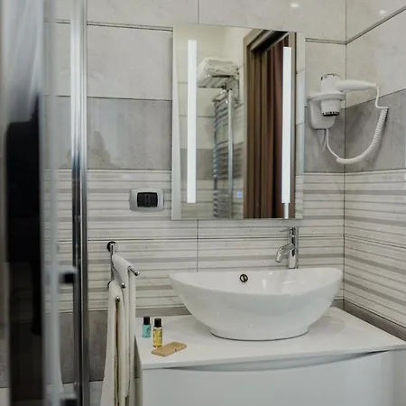 Miryam House E Relax 4*