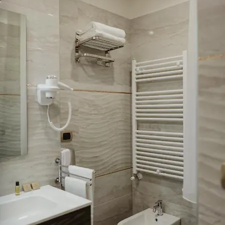 Pensionat Miryam House E Relax 4*